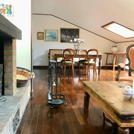 Triestevillas Ospitale7, Wooden Attic W/ Jacuzzi For 6 Guests Triest
